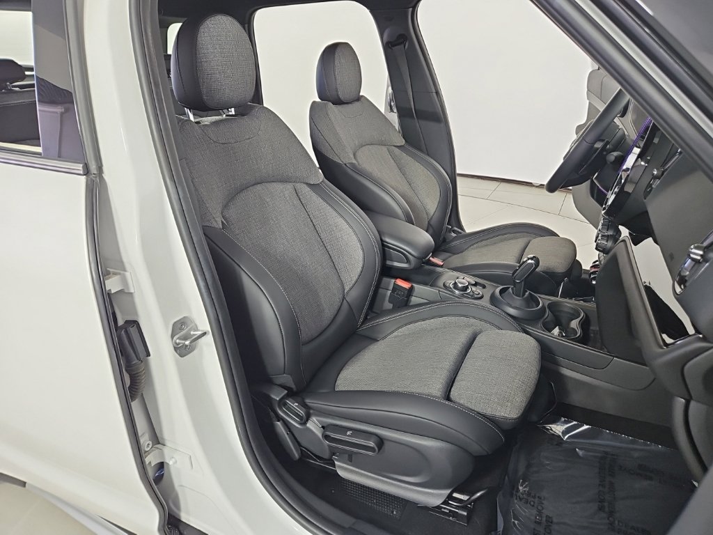 Certified 2023 MINI Cooper Countryman S FWD image 19