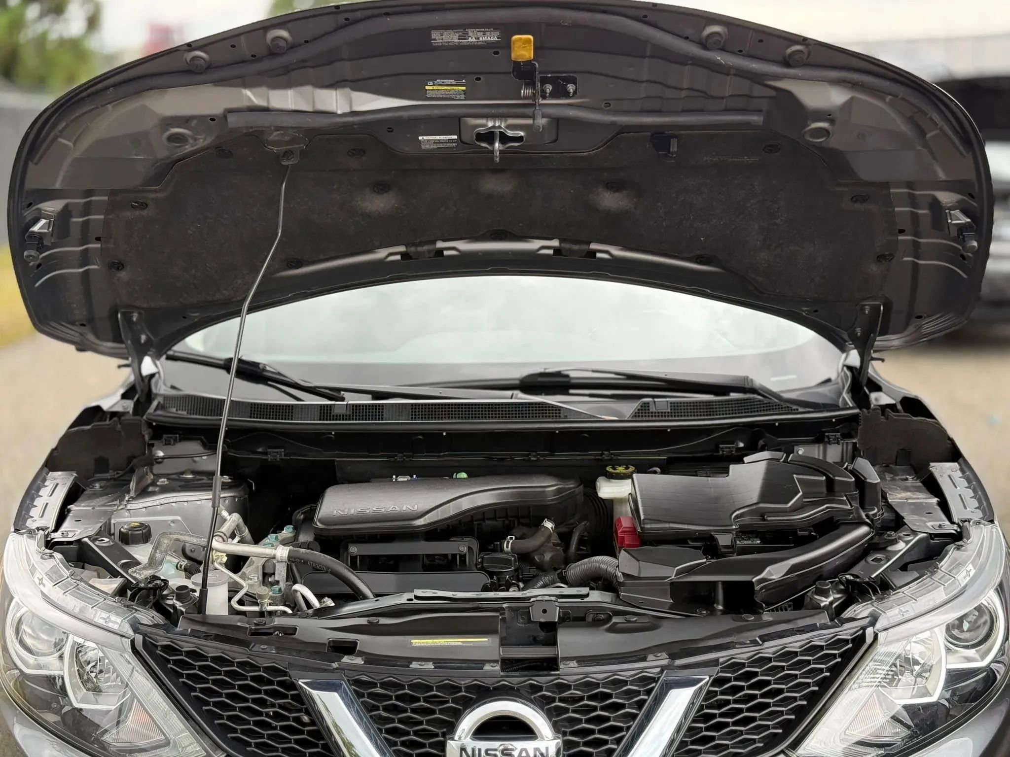 Used 2017 Nissan Rogue Sport SV w/ SV Premium Package AWD/4WD image 29