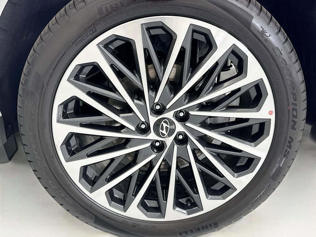 Used 2026 Hyundai Palisade Calligraphy image 30