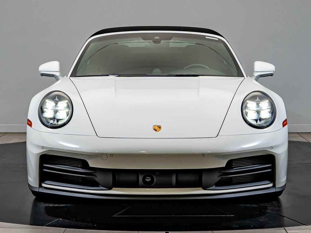 Certified 2025 Porsche 911 Carrera RWD image 11