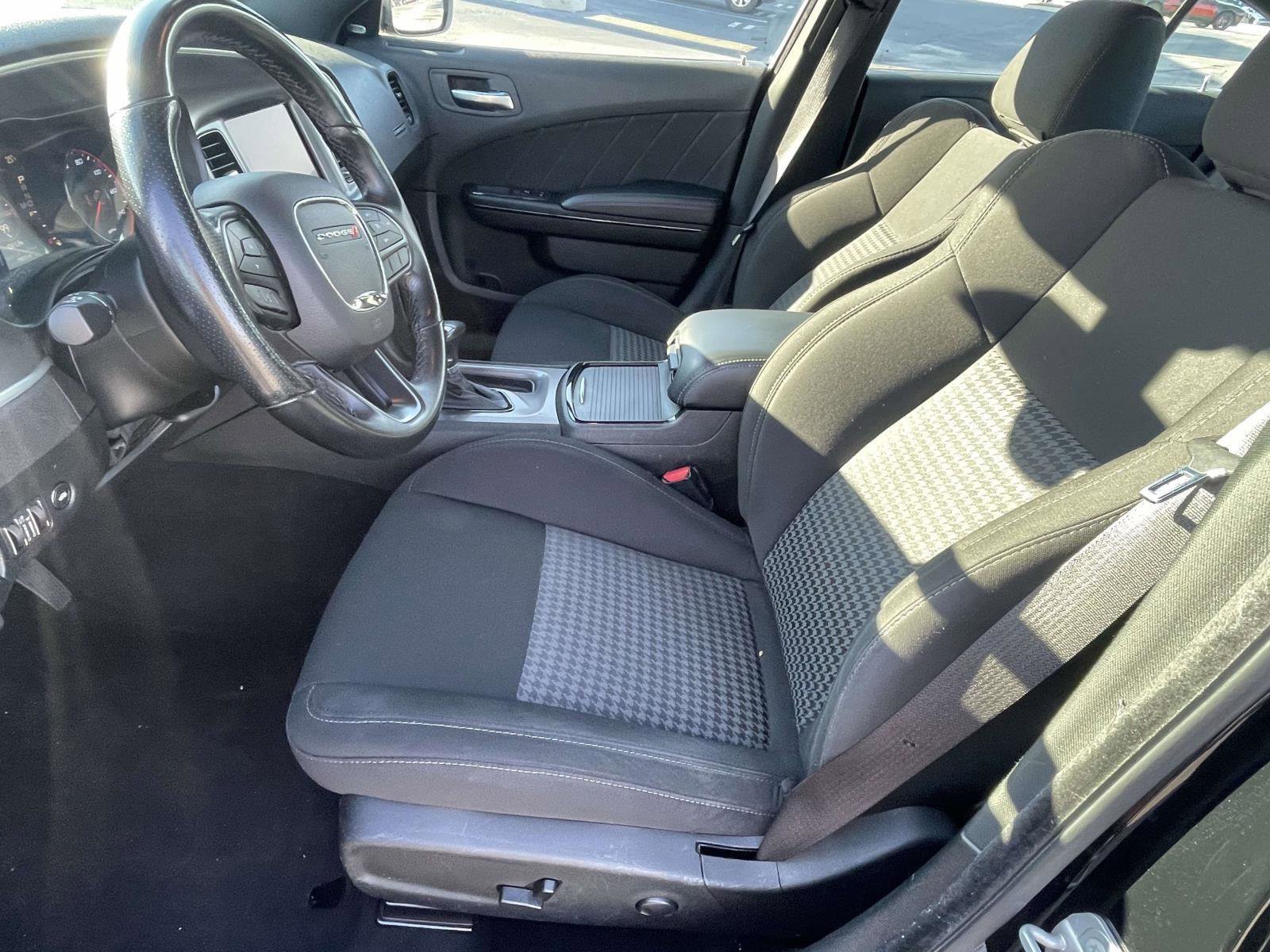 Certified 2022 Dodge Charger GT w/ Blacktop Package image 7