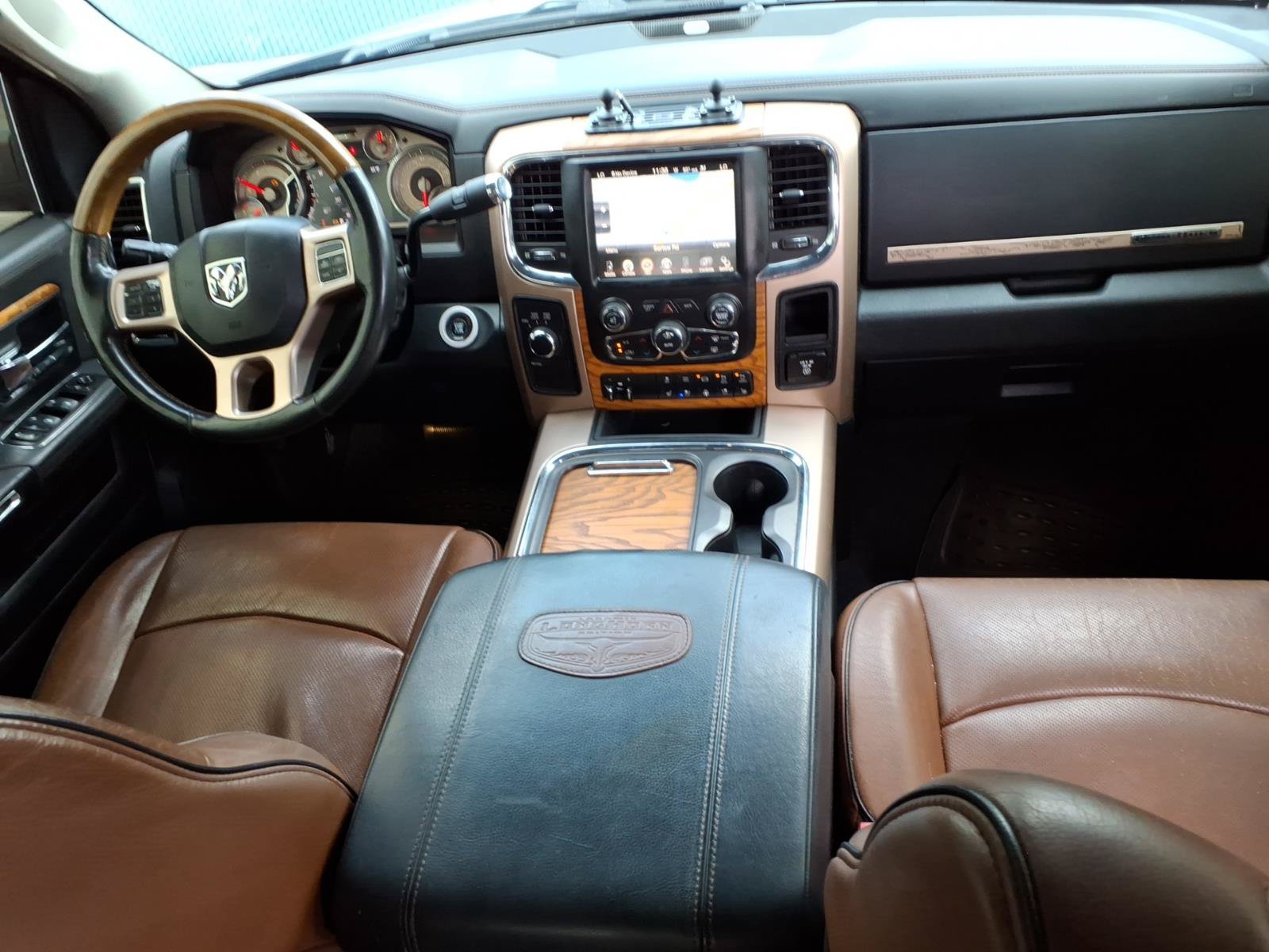 Used 2016 RAM 2500 Longhorn w/ Convenience Group AWD/4WD image 17