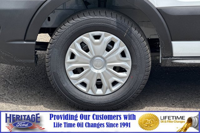 New 2026 Ford Transit 250 148 Medium Roof RWD image 24