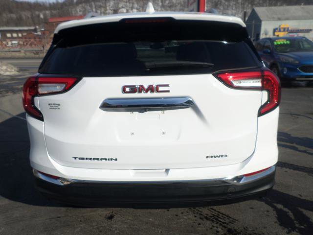 Used 2022 GMC Terrain SLT w/ Infotainment Package II image 5