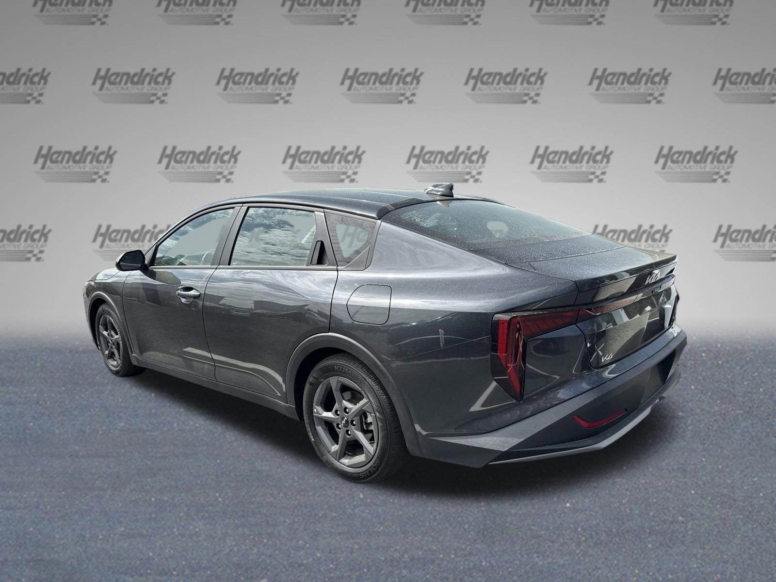 Used 2025 Kia K4 LXS image 13