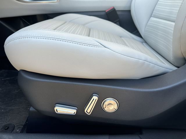 New 2026 Lincoln Nautilus Reserve AWD/4WD image 12