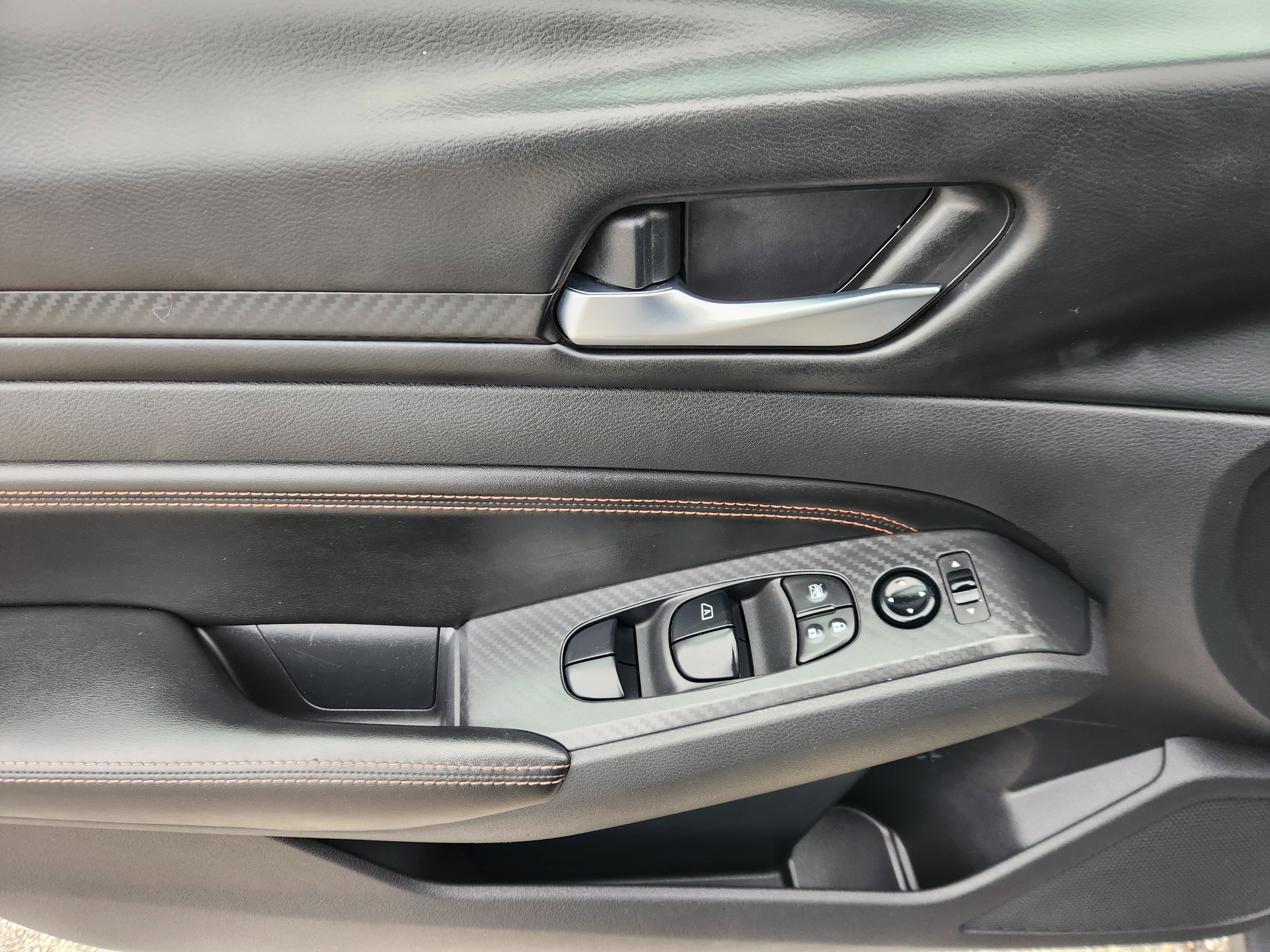 Used 2022 Nissan Altima 2.5 SR image 16