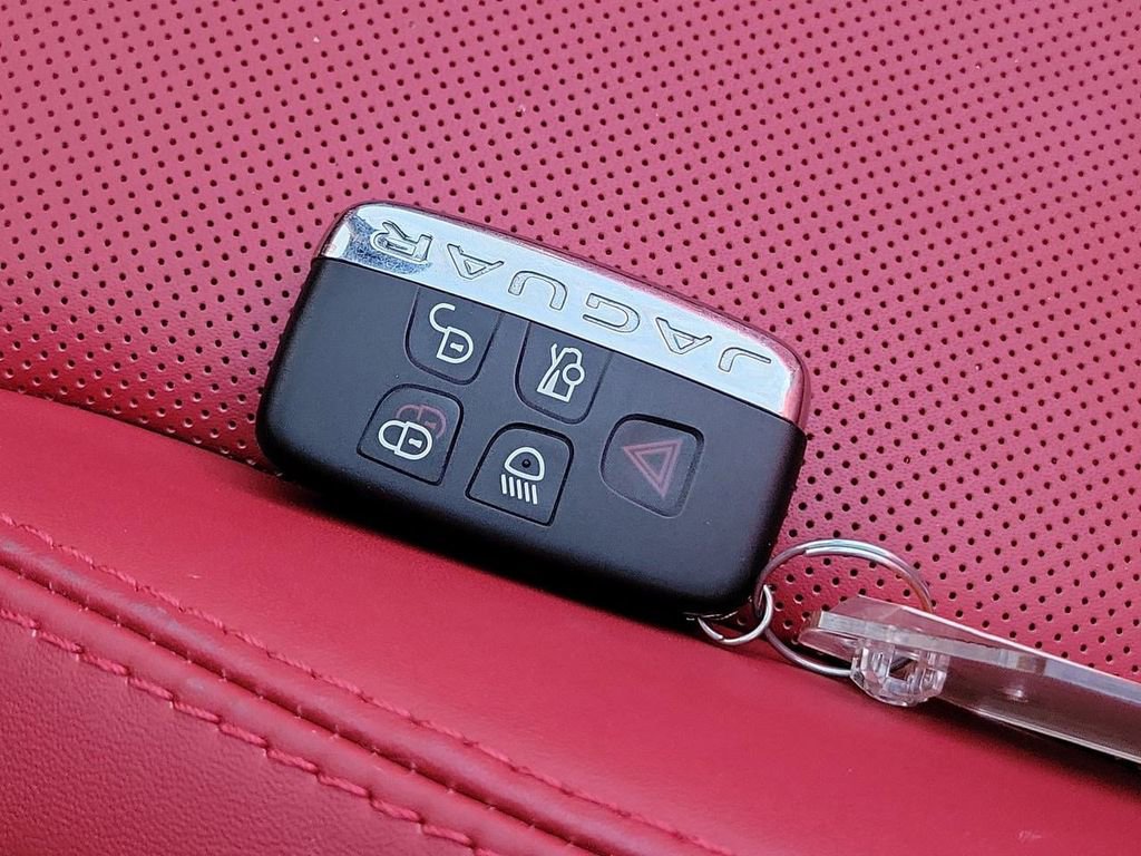 Used 2021 Jaguar F-TYPE First Edition image 37