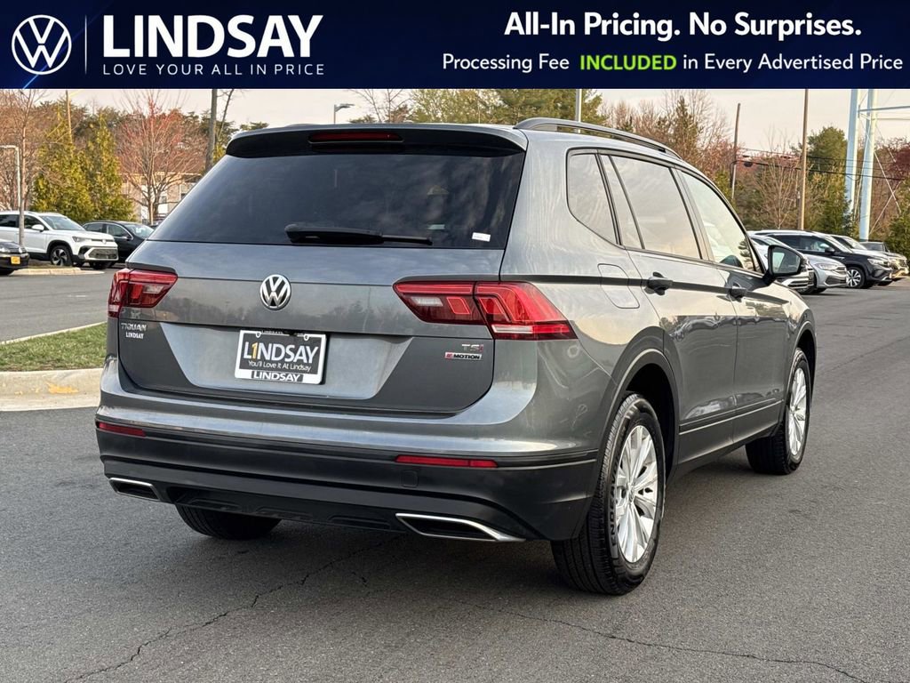 Used 2018 Volkswagen Tiguan S image 3