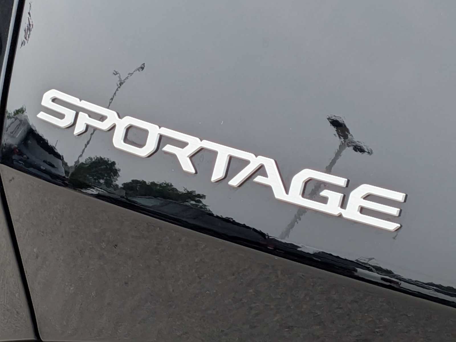 Used 2026 Kia Sportage LX AWD/4WD image 12