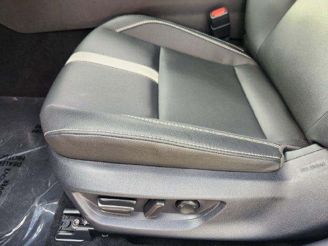 Used 2026 Toyota Camry SE w/ Convenience Package FWD image 24