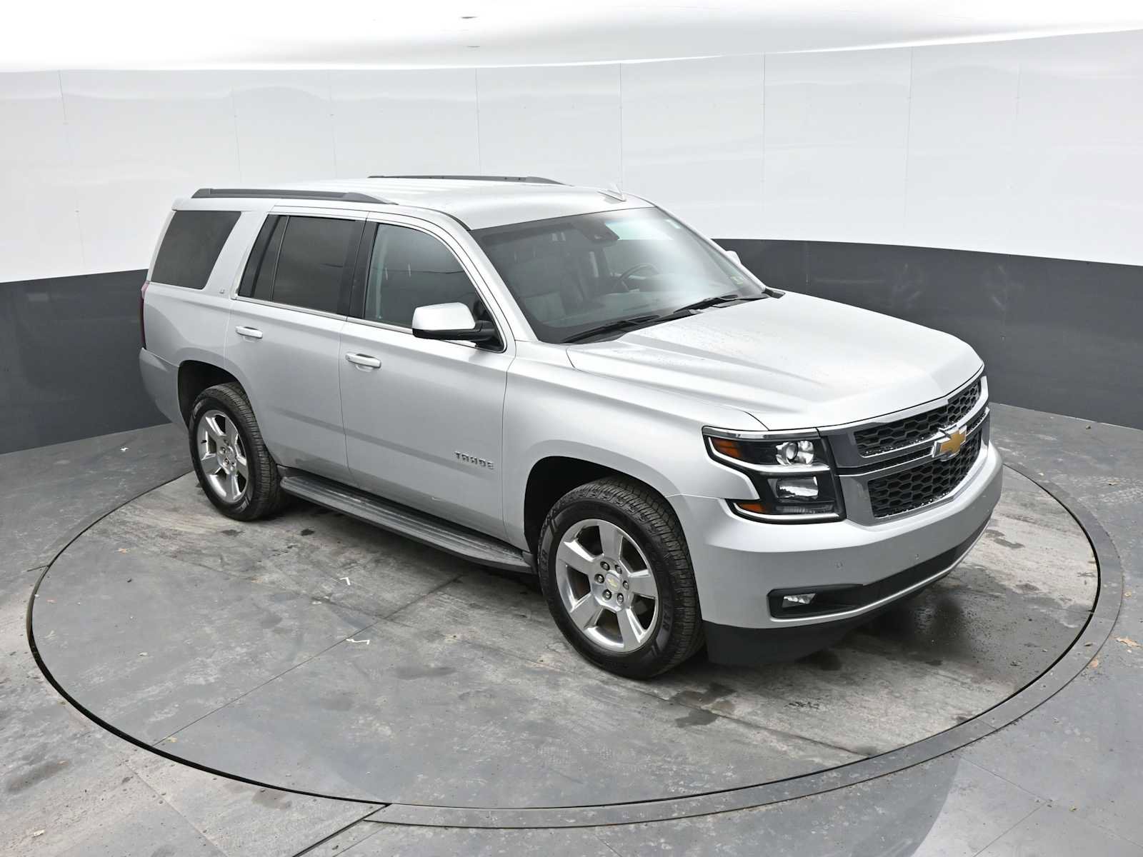 Used 2016 Chevrolet Tahoe LT w/ Luxury Package image 17
