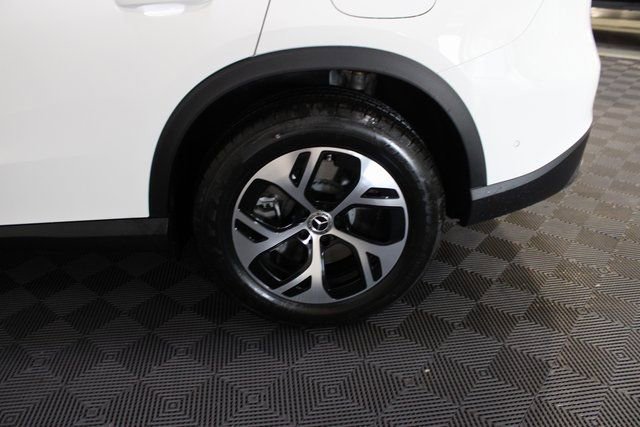 New 2025 Mercedes-Benz GLC 350e 4MATIC image 10