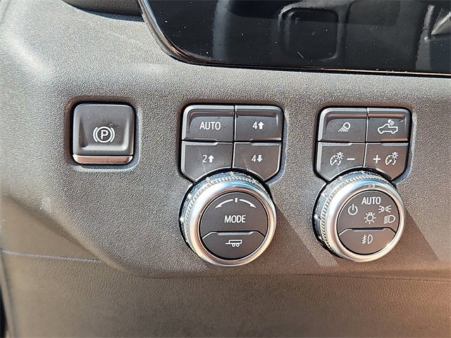New 2025 GMC Sierra 3500 SLT w/ SLT Convenience Package image 20