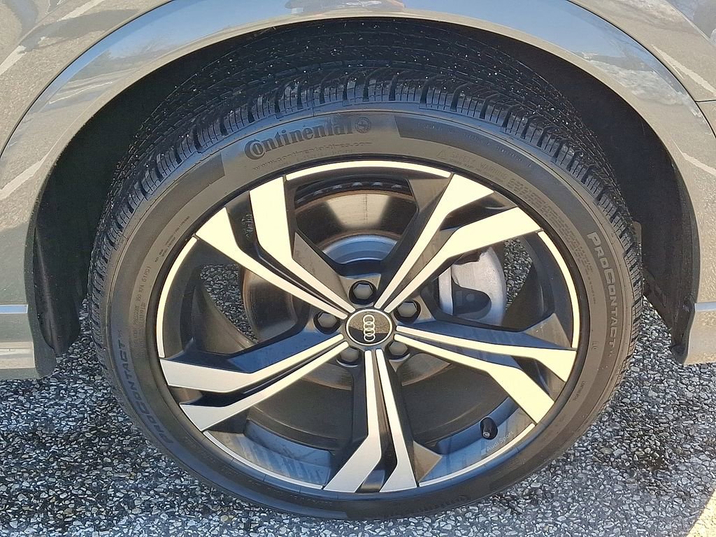 Certified 2023 Audi Q3 2.0T Premium Plus w/ Premium Plus Package image 8