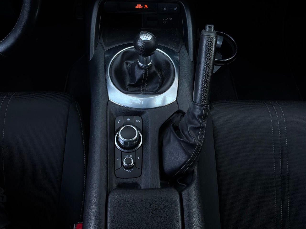 Used 2023 MAZDA MX-5 Miata Club RWD image 19