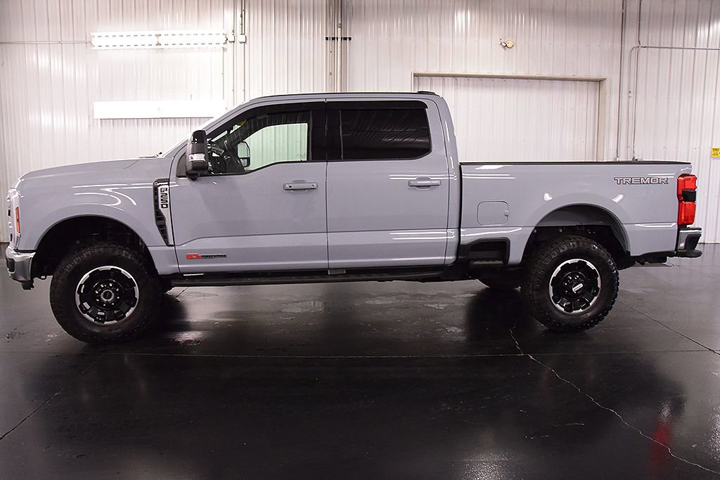 Used 2025 Ford F250 Lariat w/ Lariat Ultimate Package AWD/4WD image 4