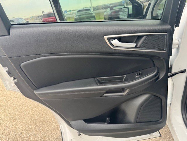 Certified 2024 Ford Edge SEL image 22