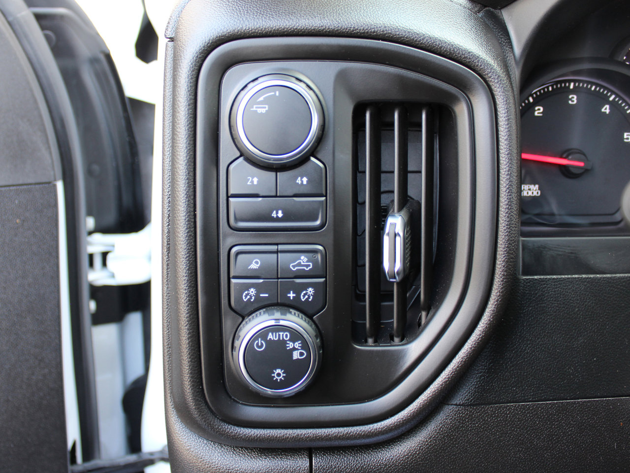 Used 2024 Chevrolet Silverado 2500 W/T w/ WT Convenience Package image 25