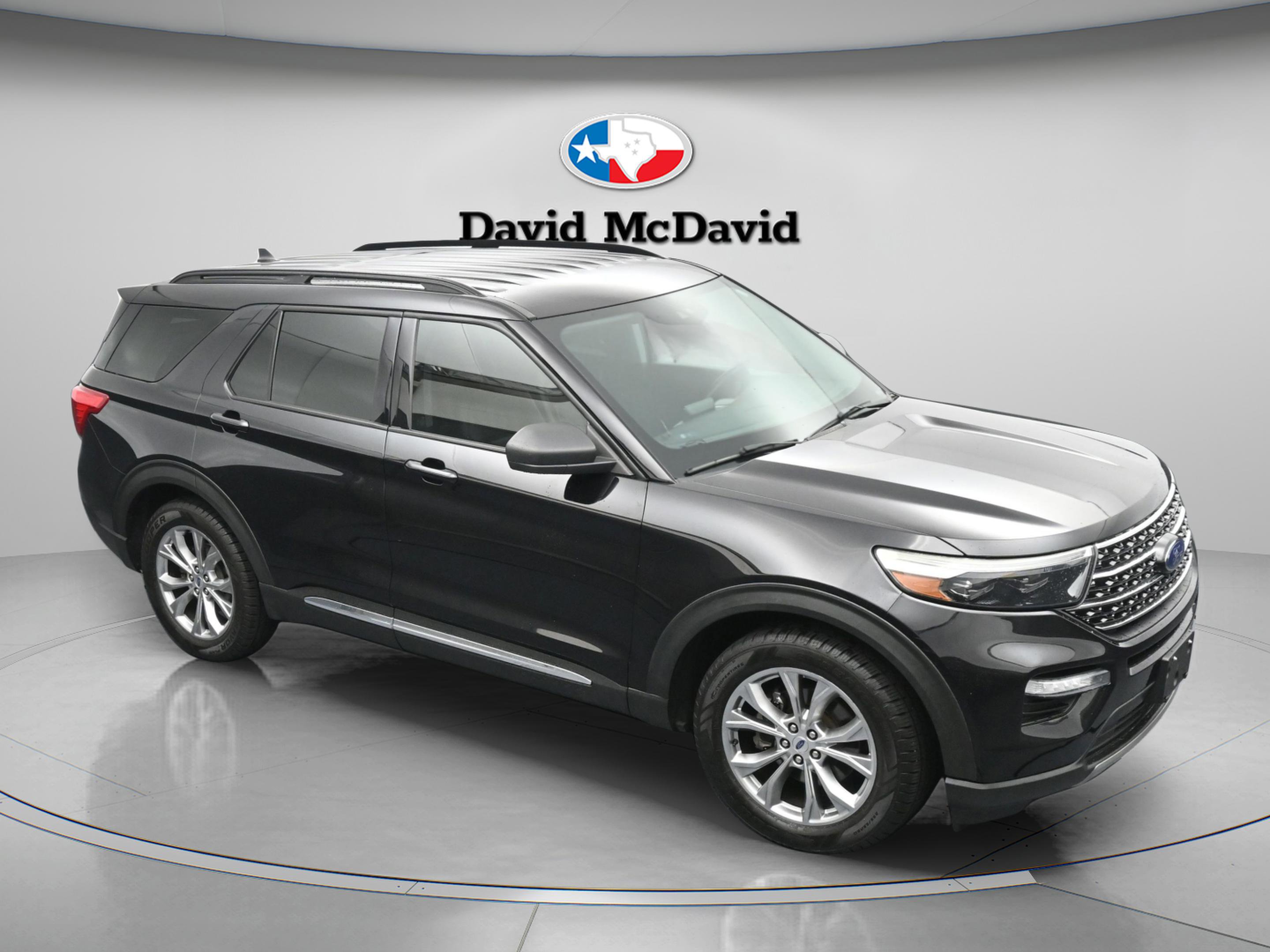 Used 2021 Ford Explorer XLT w/ Equipment Group 202A RWD image 34