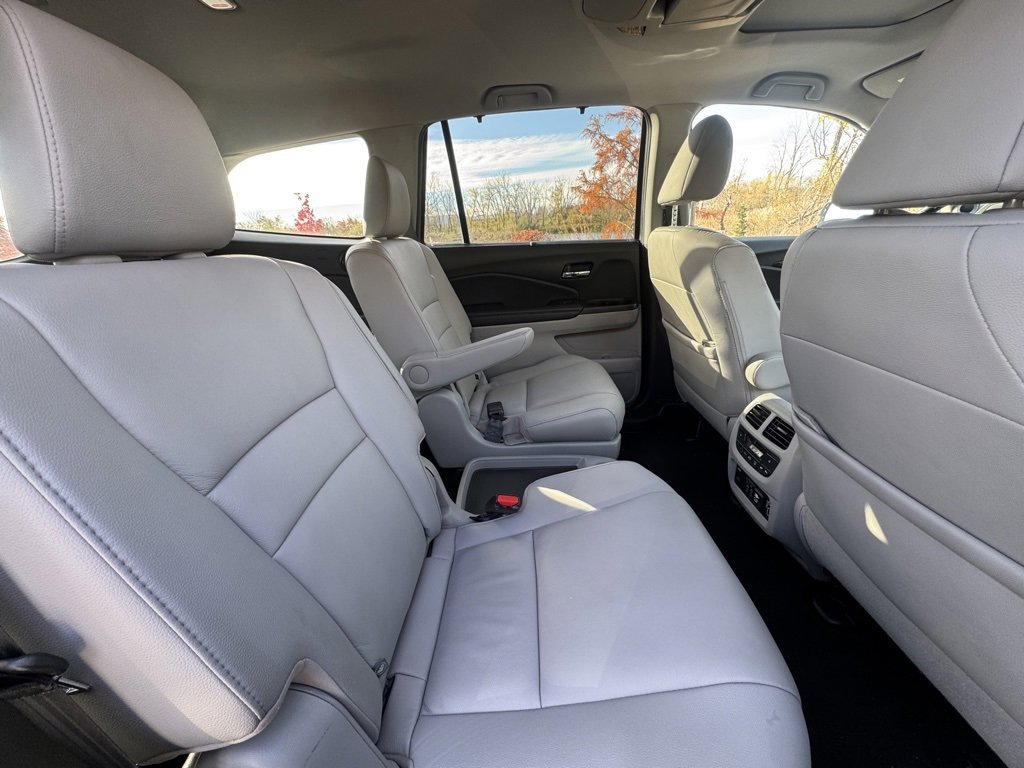 Used 2022 Honda Pilot Touring image 26