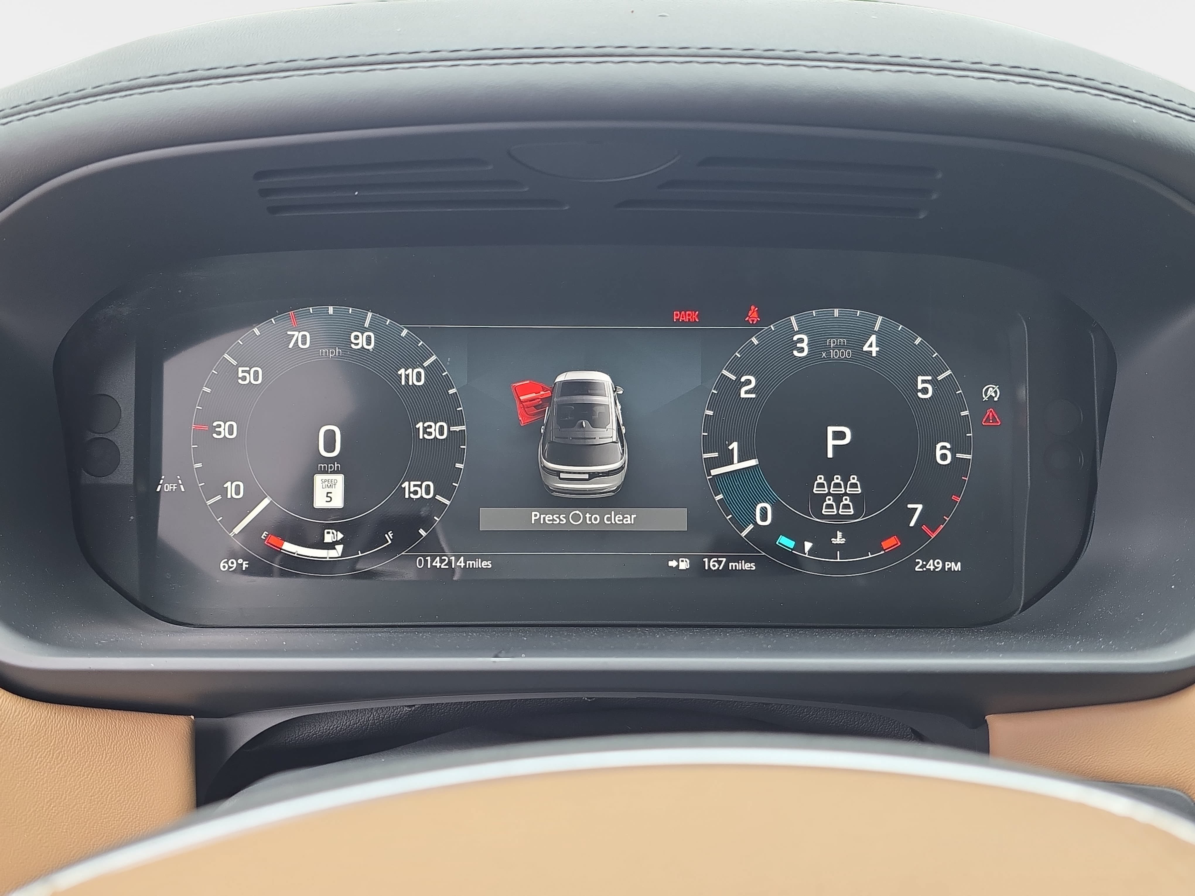 Used 2025 Land Rover Discovery Metropolitan Edition AWD/4WD image 20