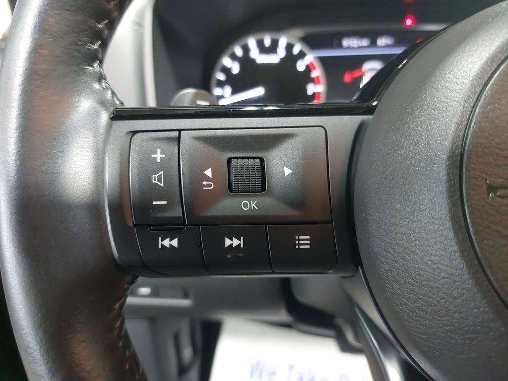 Used 2023 Nissan Rogue SV w/ SV Premium B Package AWD/4WD image 17