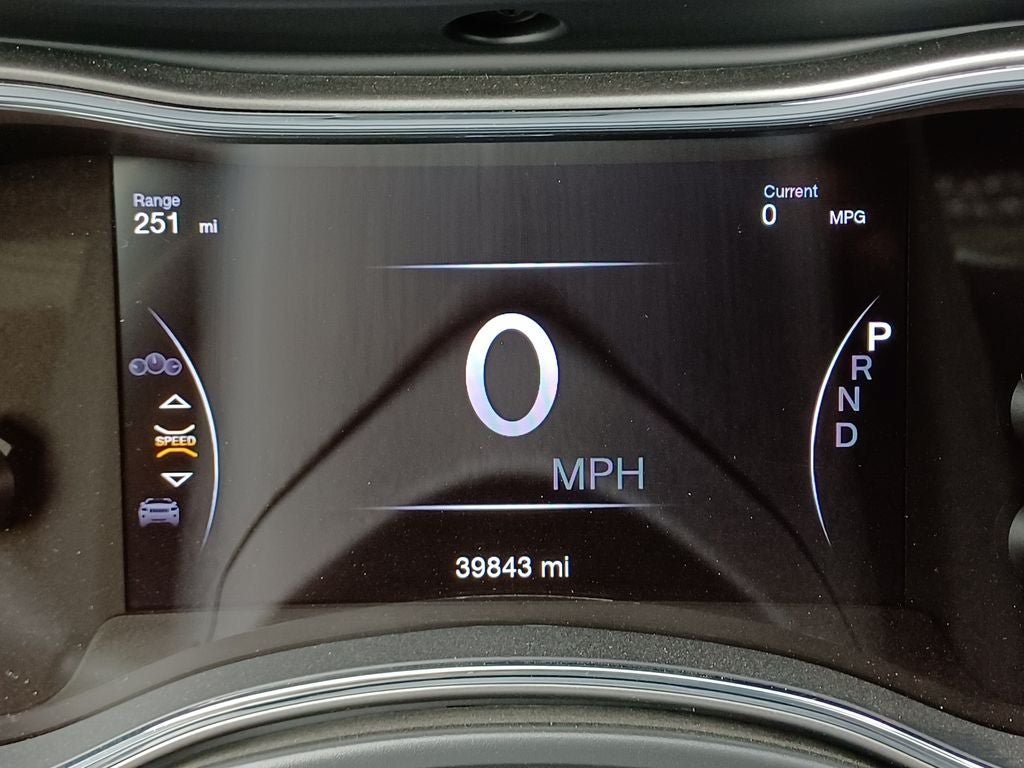 Used 2021 Jeep Grand Cherokee Limited AWD/4WD image 12