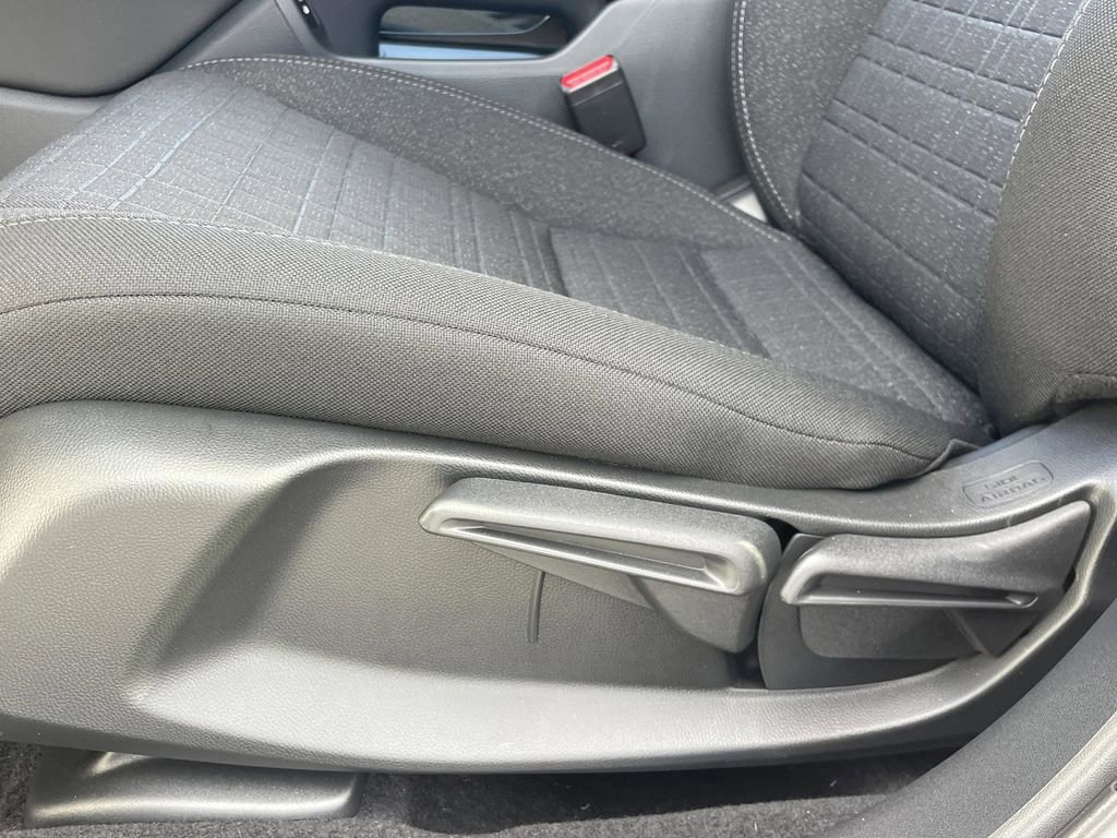 New 2026 Honda HR-V LX image 25