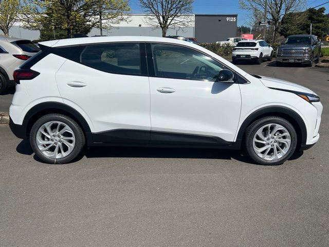 New 2027 Chevrolet Bolt LT image 9