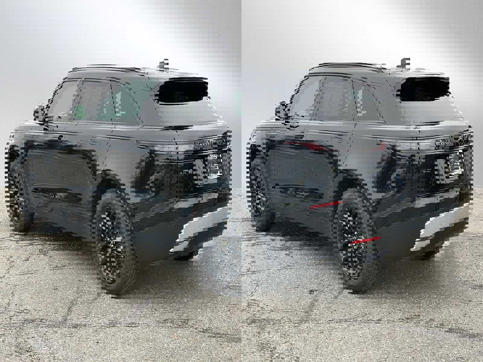 Used 2024 Land Rover Range Rover Velar S image 5