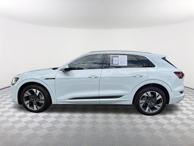 Used 2022 Audi e-tron Premium Plus AWD/4WD image 8