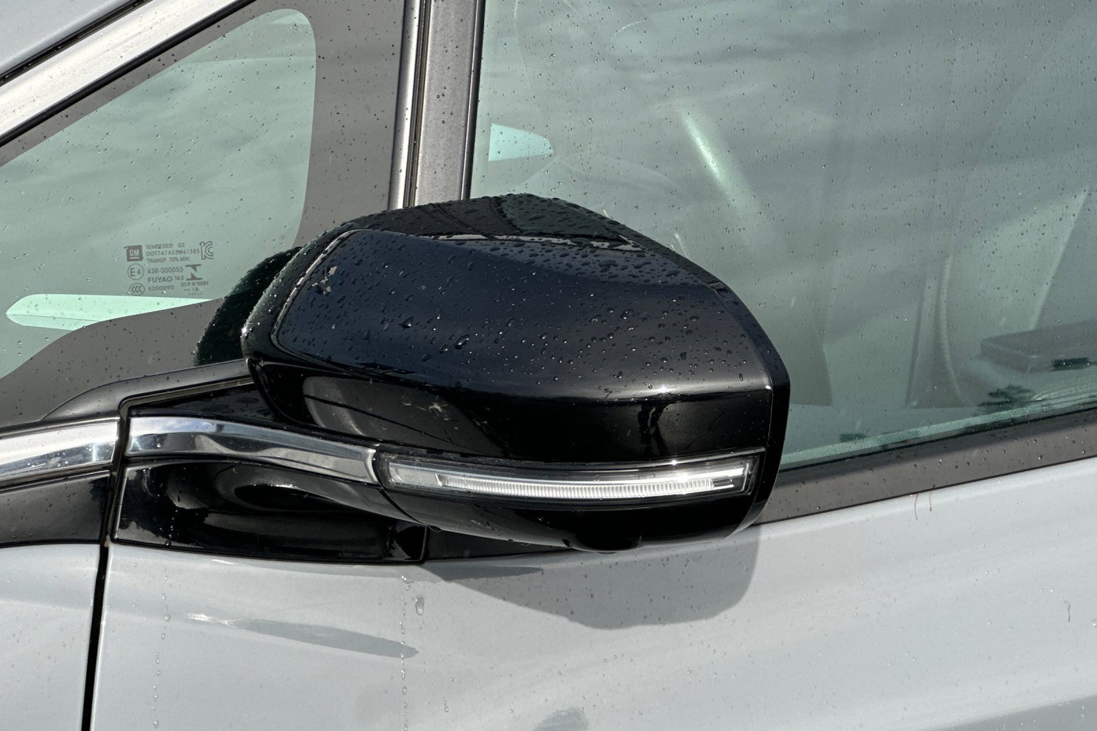 Used 2019 Chevrolet Bolt Premier w/ Infotainment Package image 52