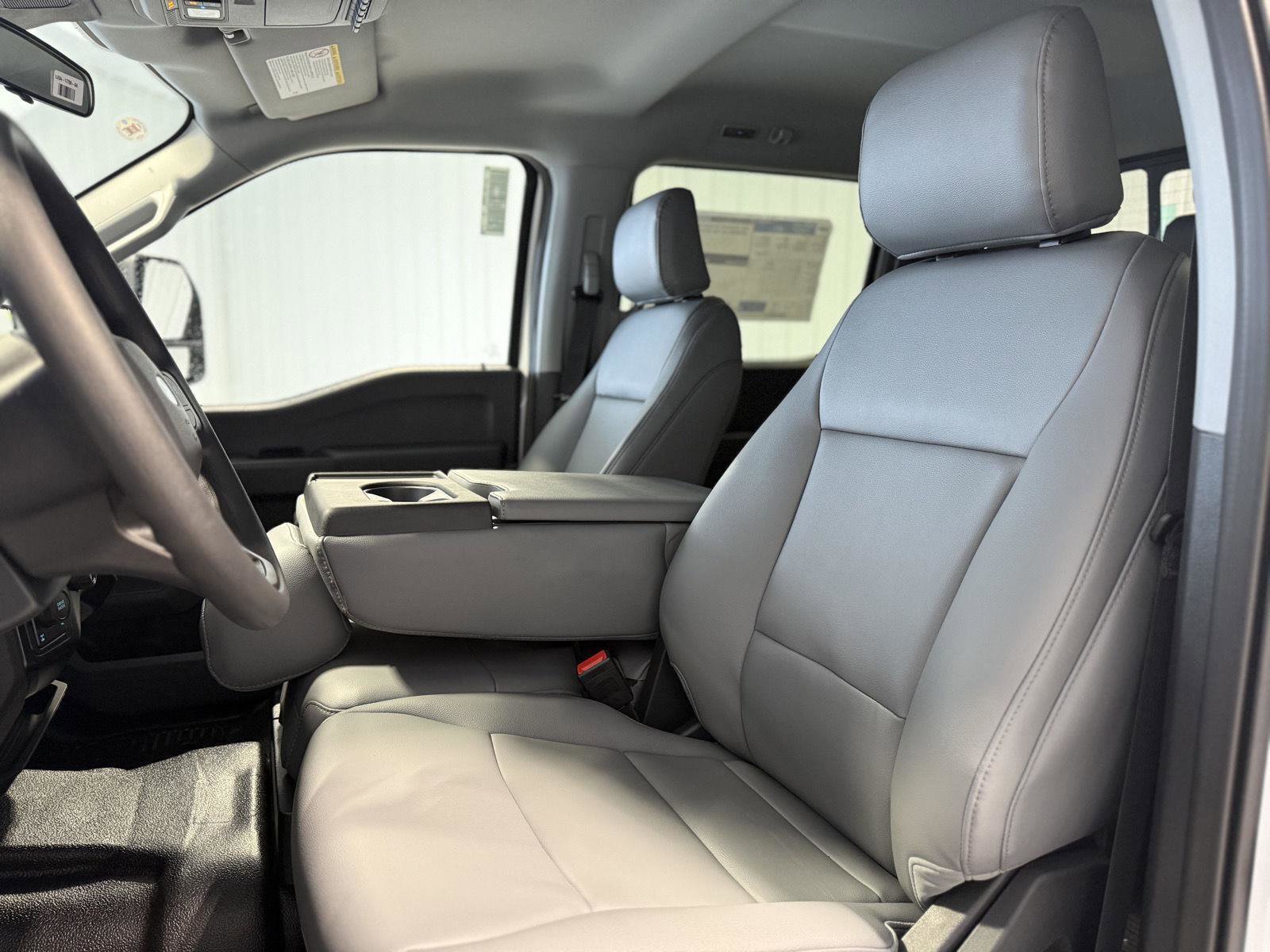 New 2026 Ford F350 XL w/ XL Chrome Package image 14