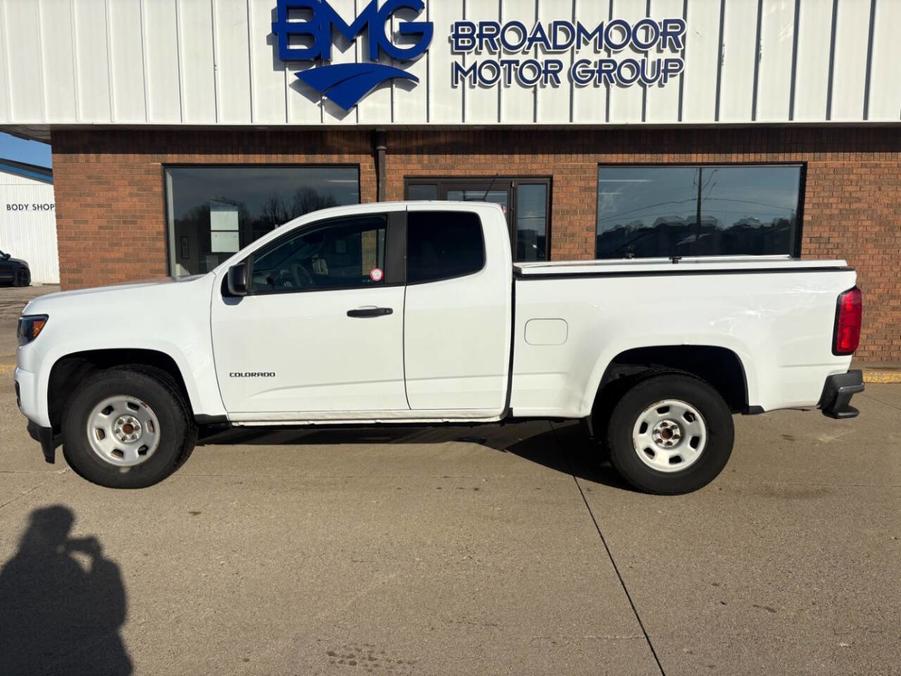 Used 2016 Chevrolet Colorado W/T image 8