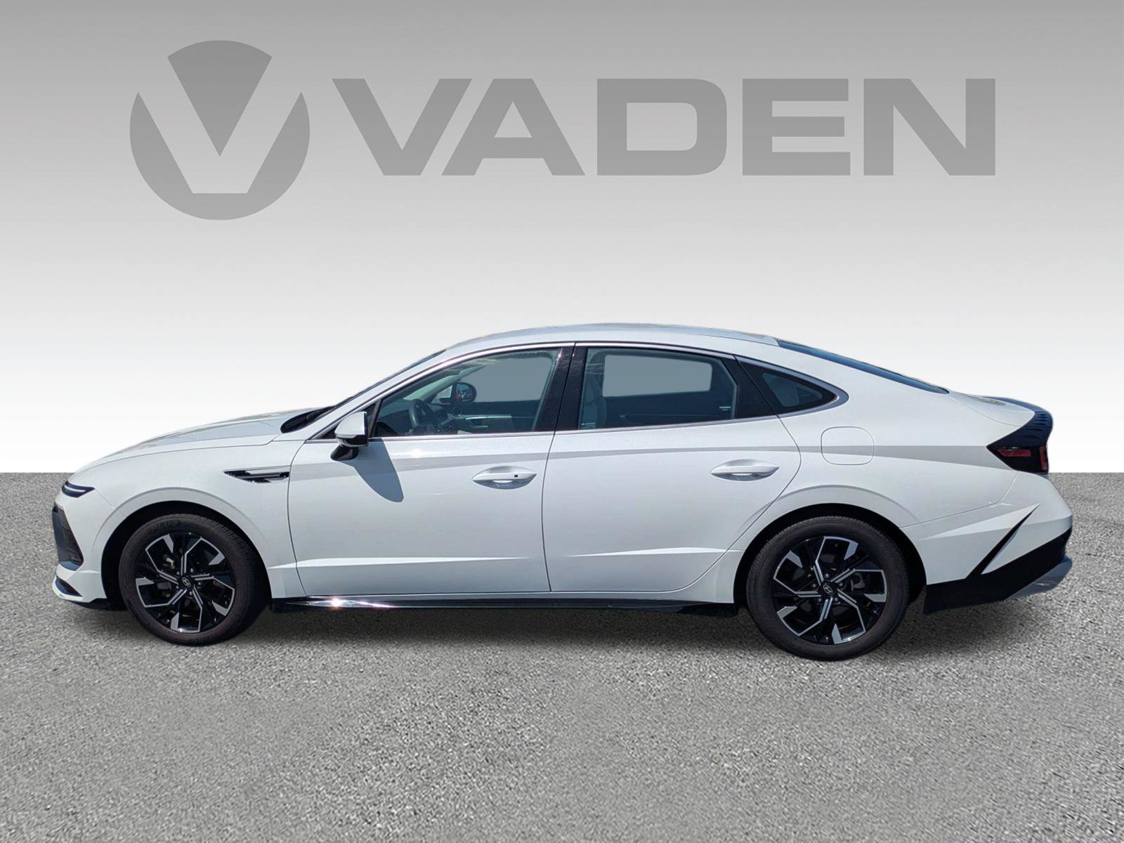 Used 2024 Hyundai Sonata SEL FWD image 27