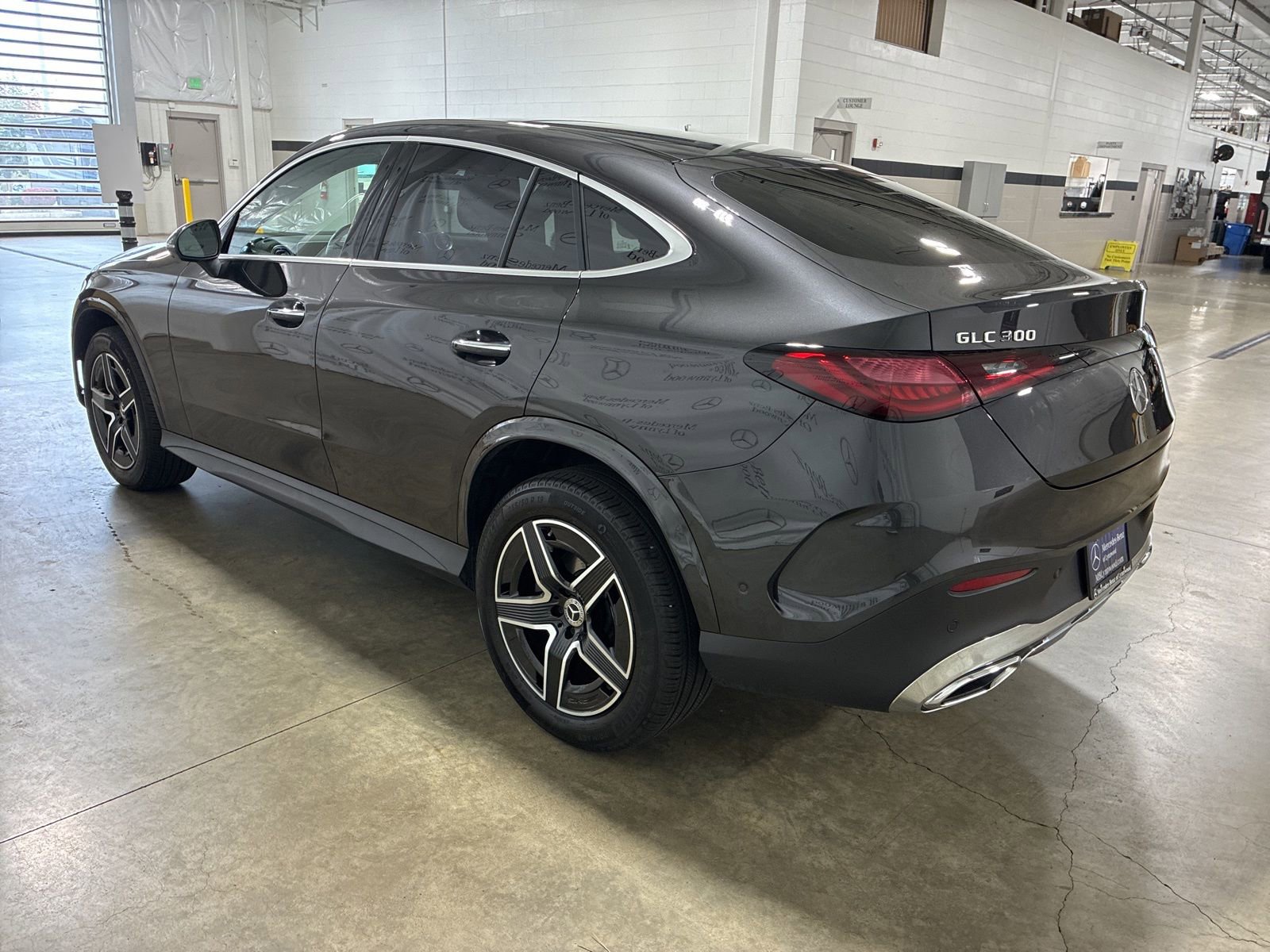 Used 2025 Mercedes-Benz GLC 300 GLC 300 Coupe image 5