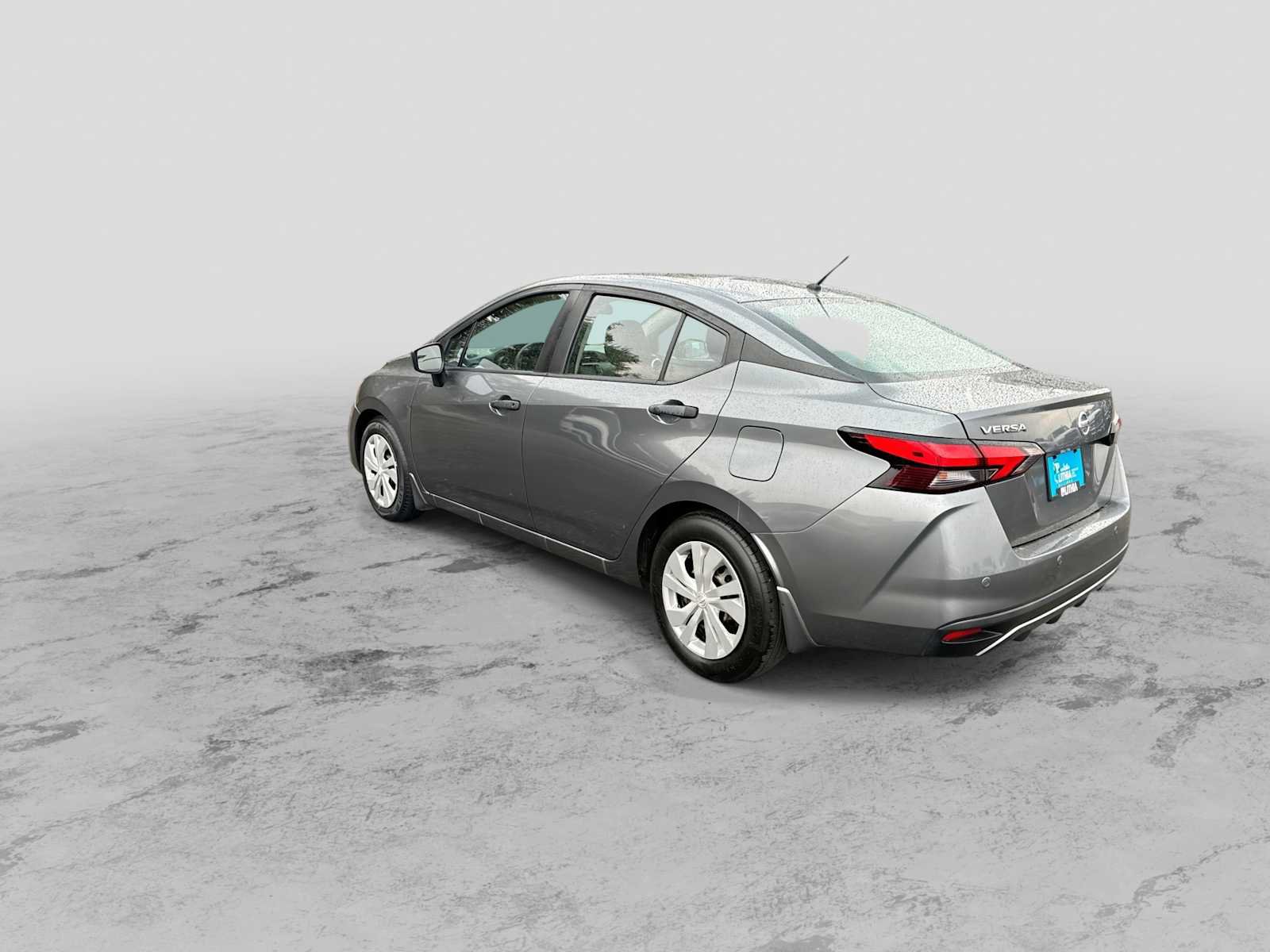 Used 2020 Nissan Versa S FWD image 6