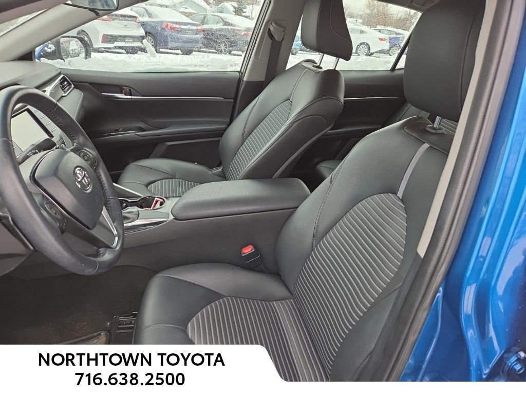 Used 2018 Toyota Camry SE image 14
