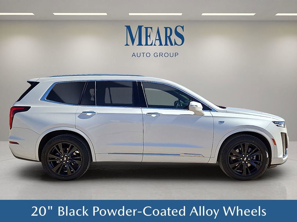 Used 2023 Cadillac XT6 Premium Luxury FWD image 7