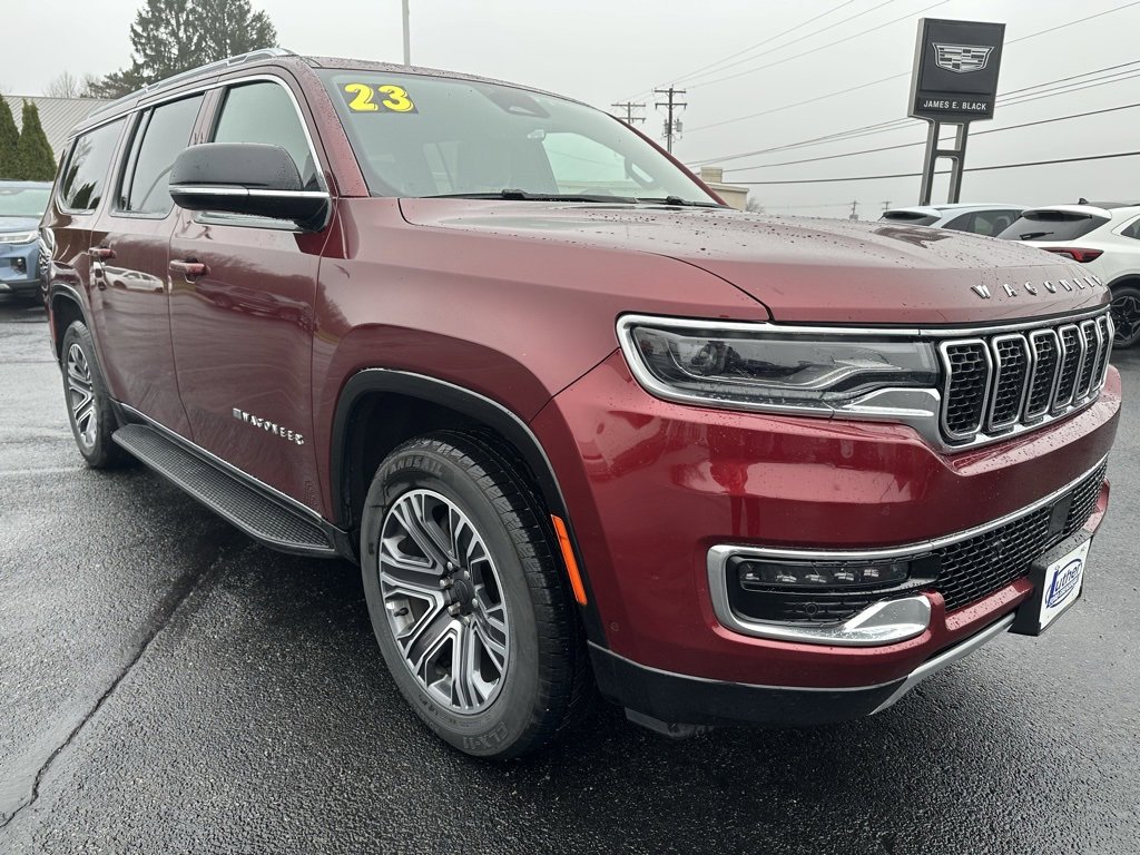 Used 2023 Jeep Wagoneer L Series II image 12