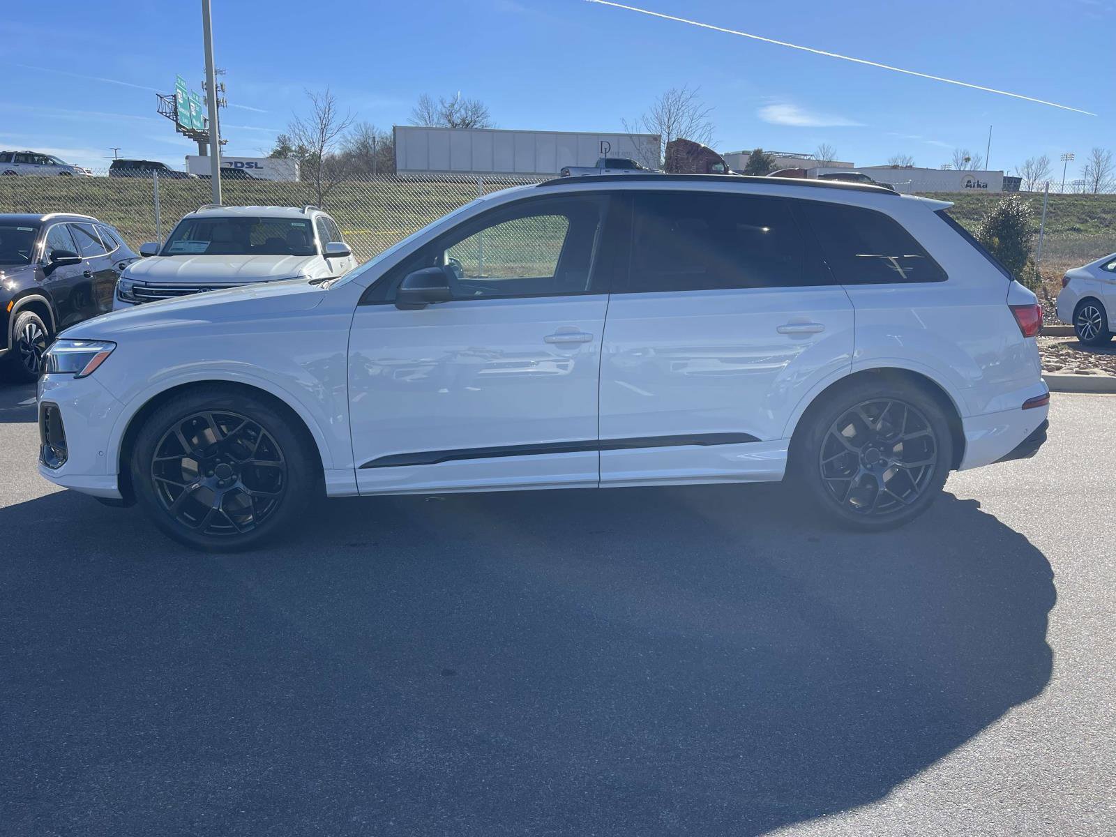 New 2026 Audi SQ7 Premium Plus image 4