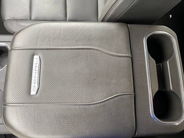 Used 2024 GMC Sierra 2500 Denali w/ Denali Reserve Package AWD/4WD image 17