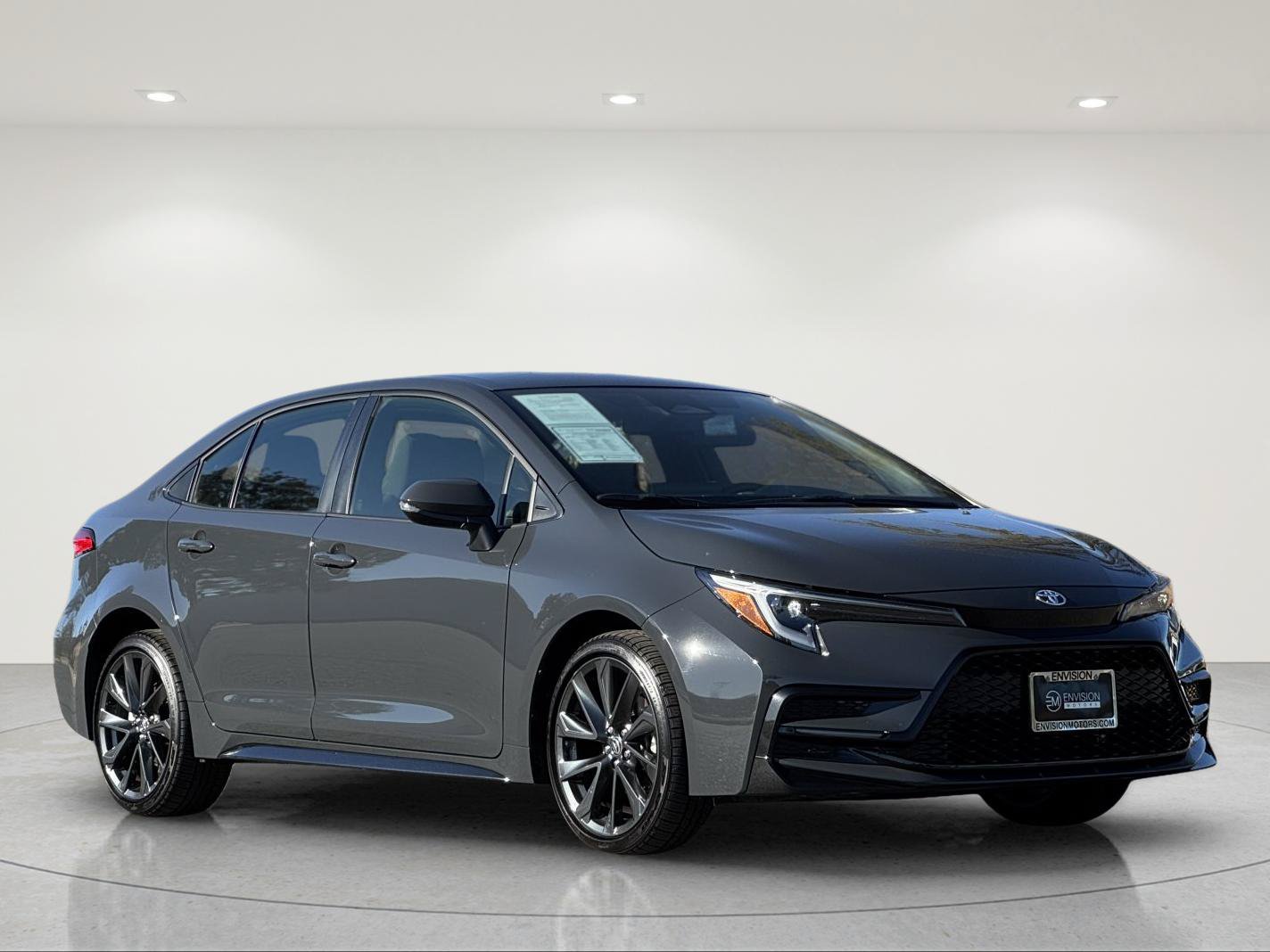 Used 2026 Toyota Corolla SE FWD image 8