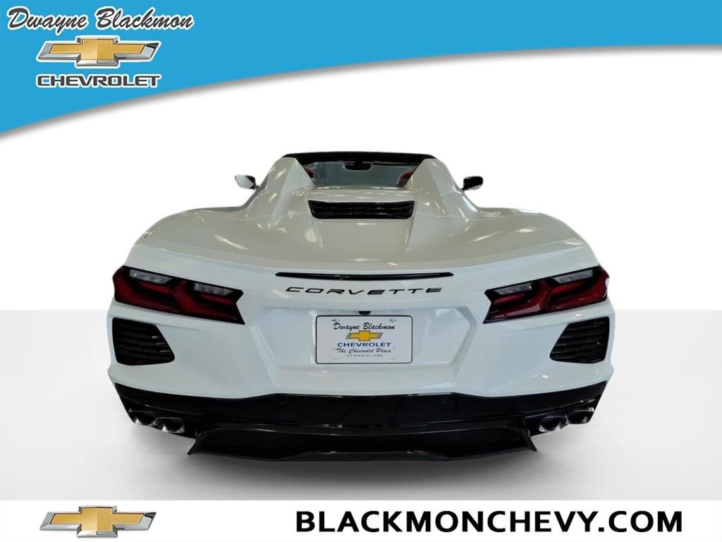 Used 2022 Chevrolet Corvette Stingray Convertible w/ 1LT image 4