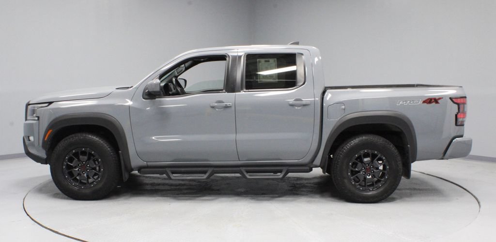 Used 2023 Nissan Frontier PRO-4X w/ Pro-4X Premium Package AWD/4WD image 7