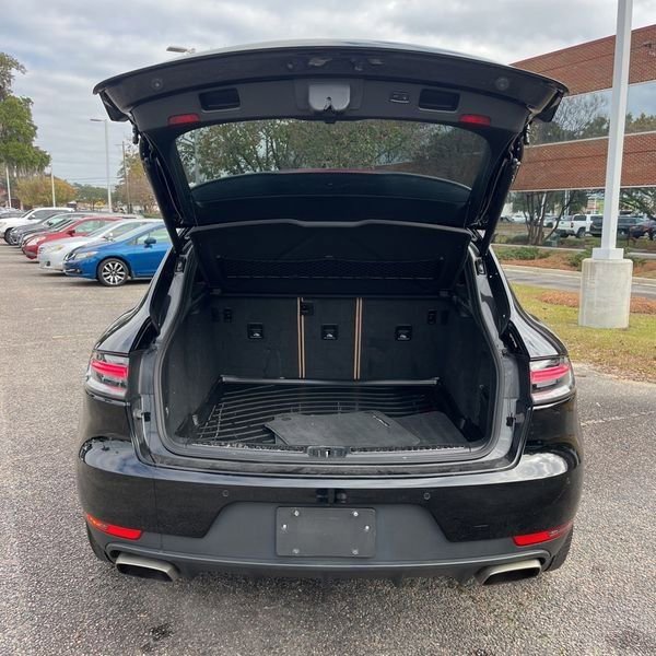 Used 2019 Porsche Macan image 23