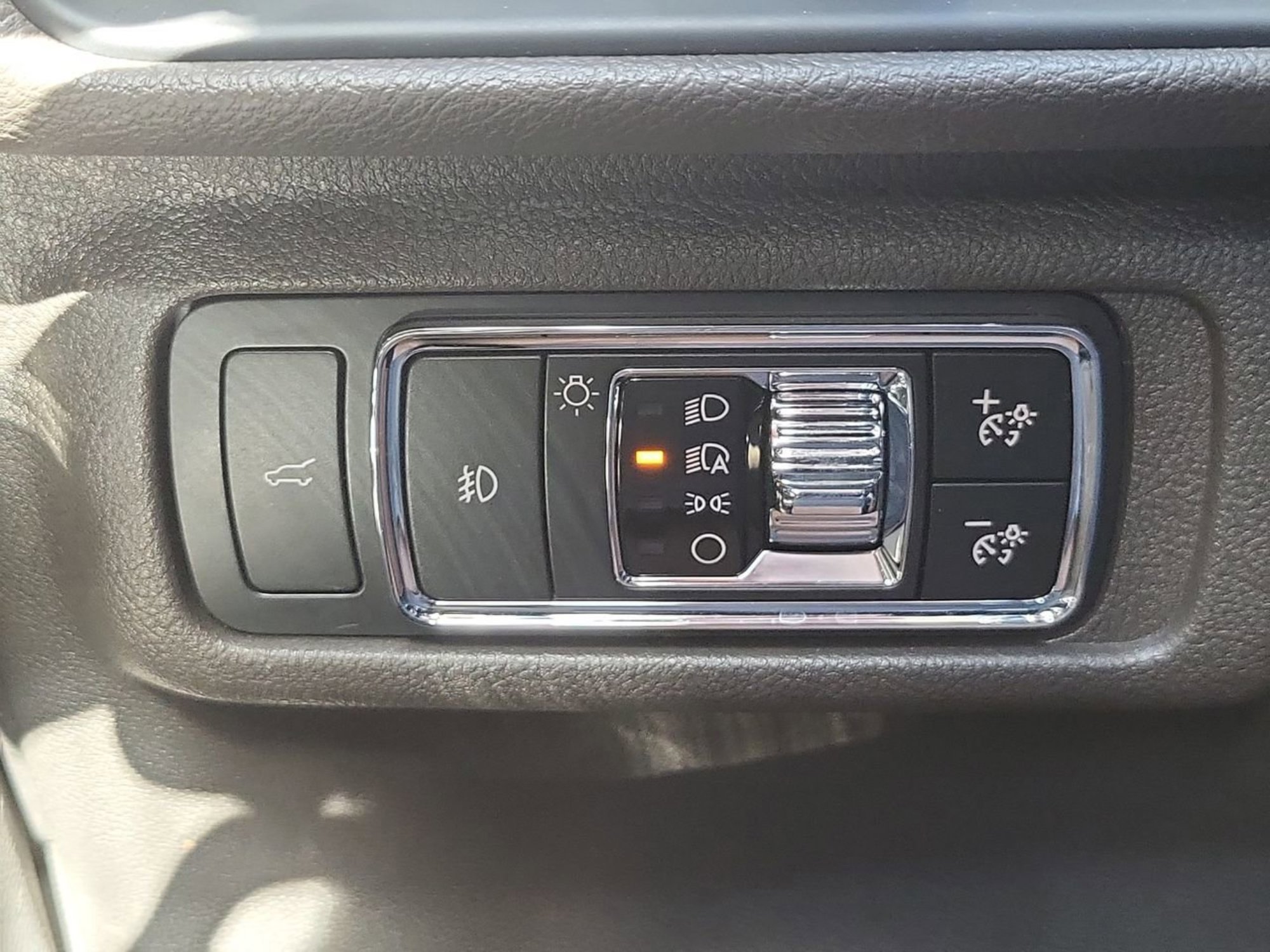 Used 2020 Lincoln Corsair Reserve w/ Elements Package image 25