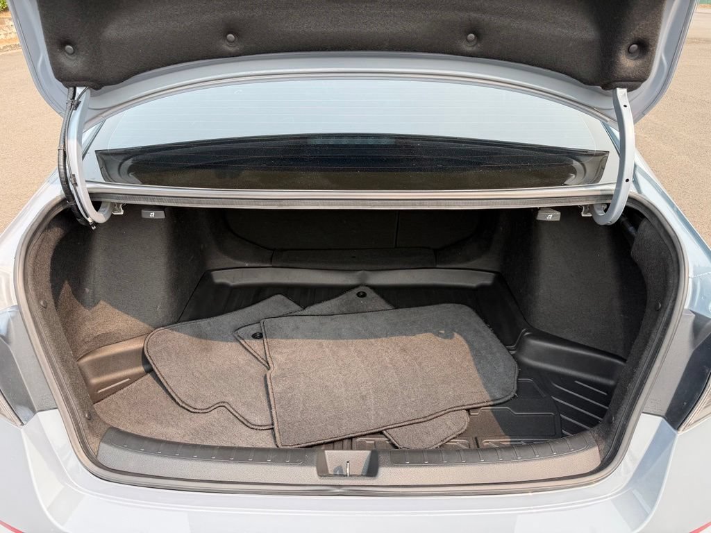 Used 2022 Honda Civic Touring image 11