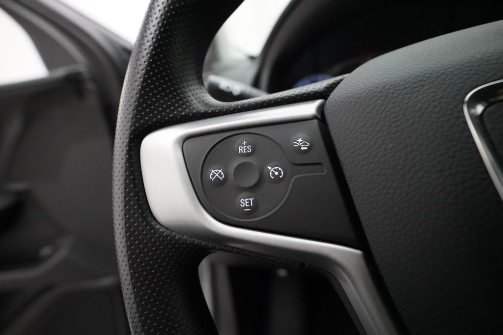 Used 2024 GMC Terrain SLE w/ Driver Convenience Package image 18